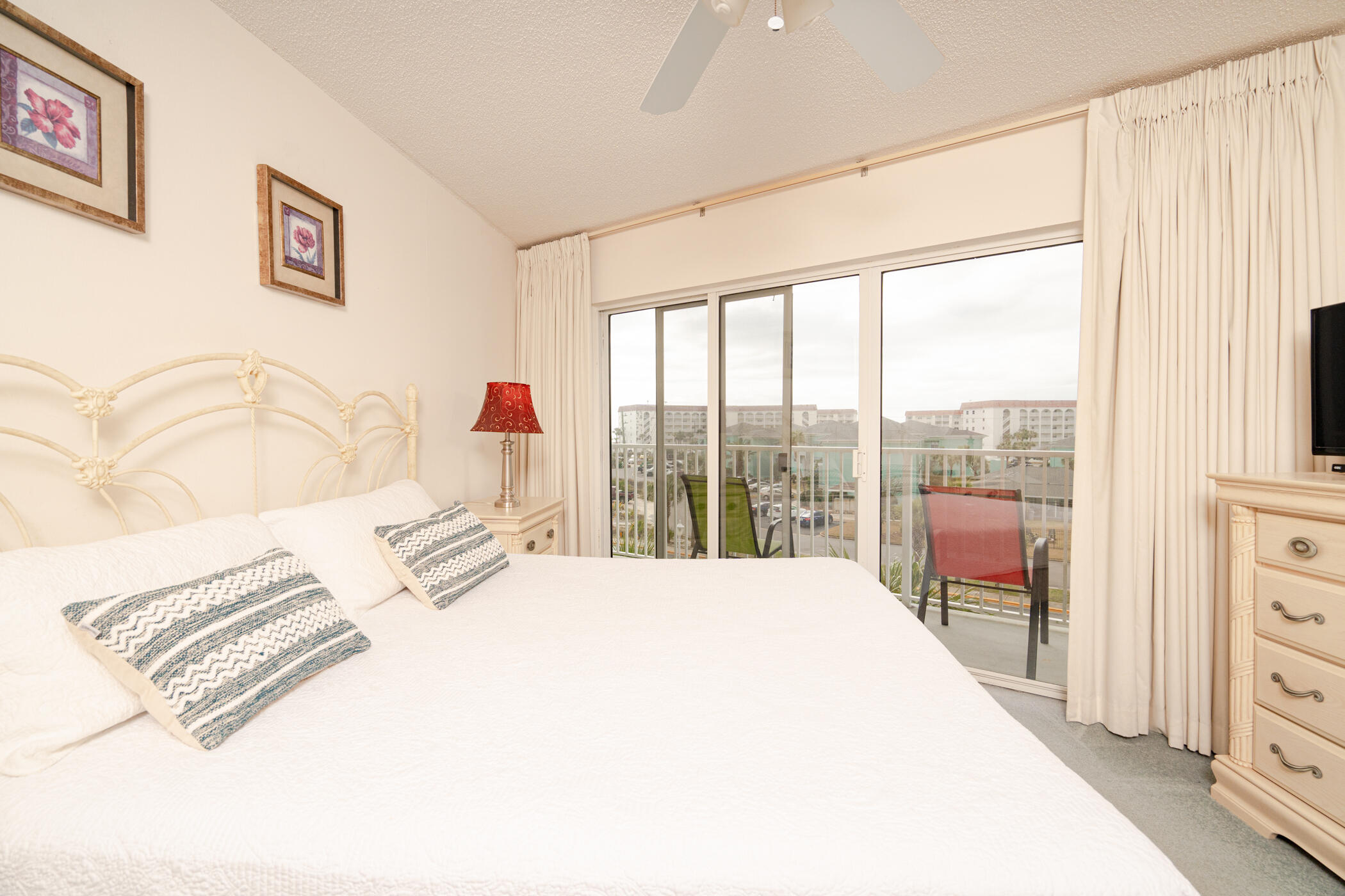 SEACREST CONDOMINIUMS - Residential