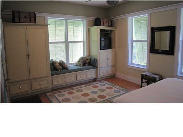 LAKEWOOD ESTATES - Residential