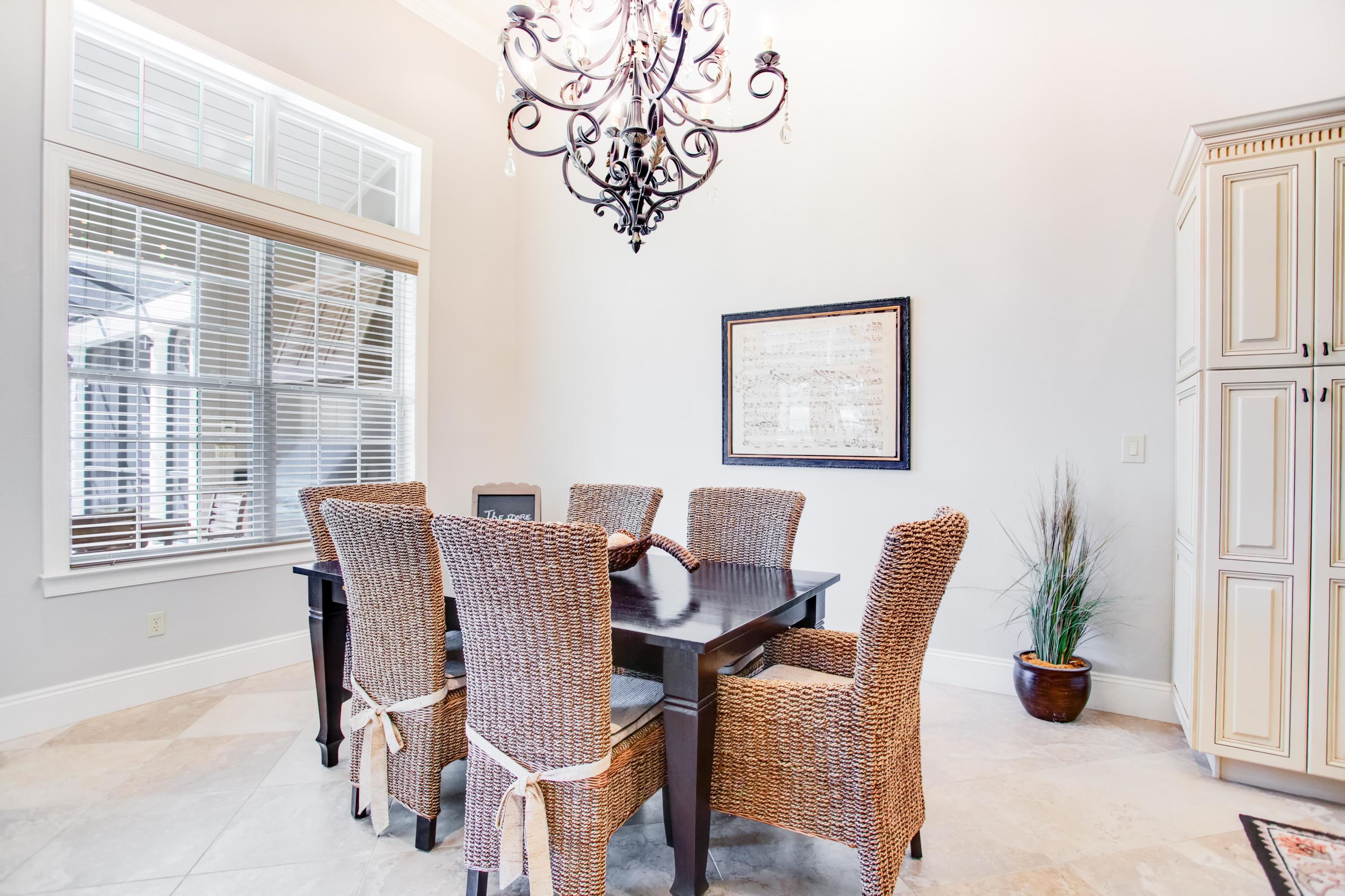 BURNT PINE EAST - Residential