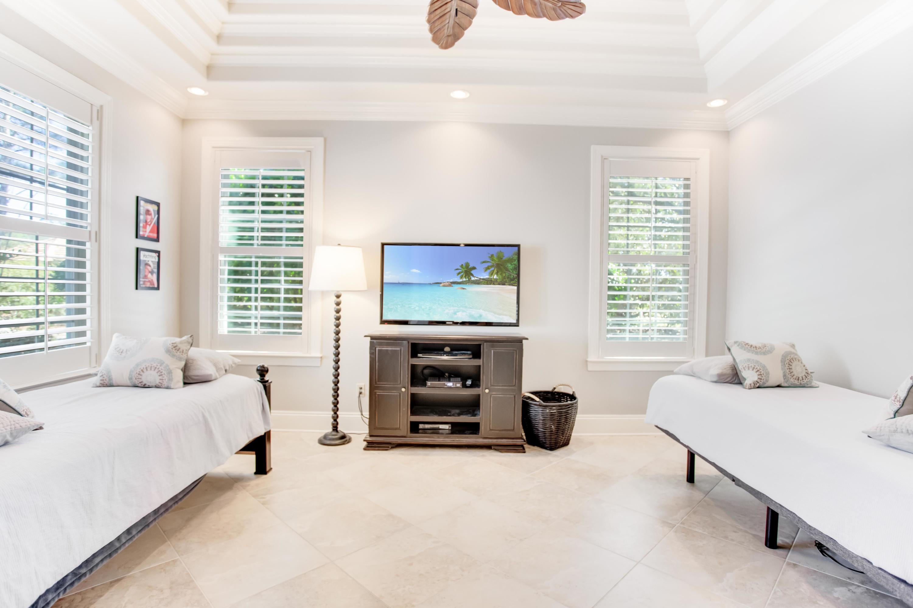 BURNT PINE EAST - Residential