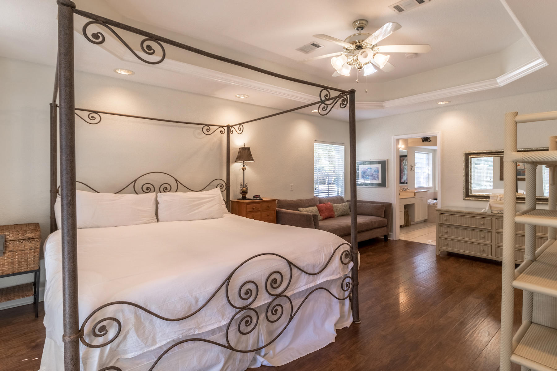 CRYSTAL BEACH - Residential