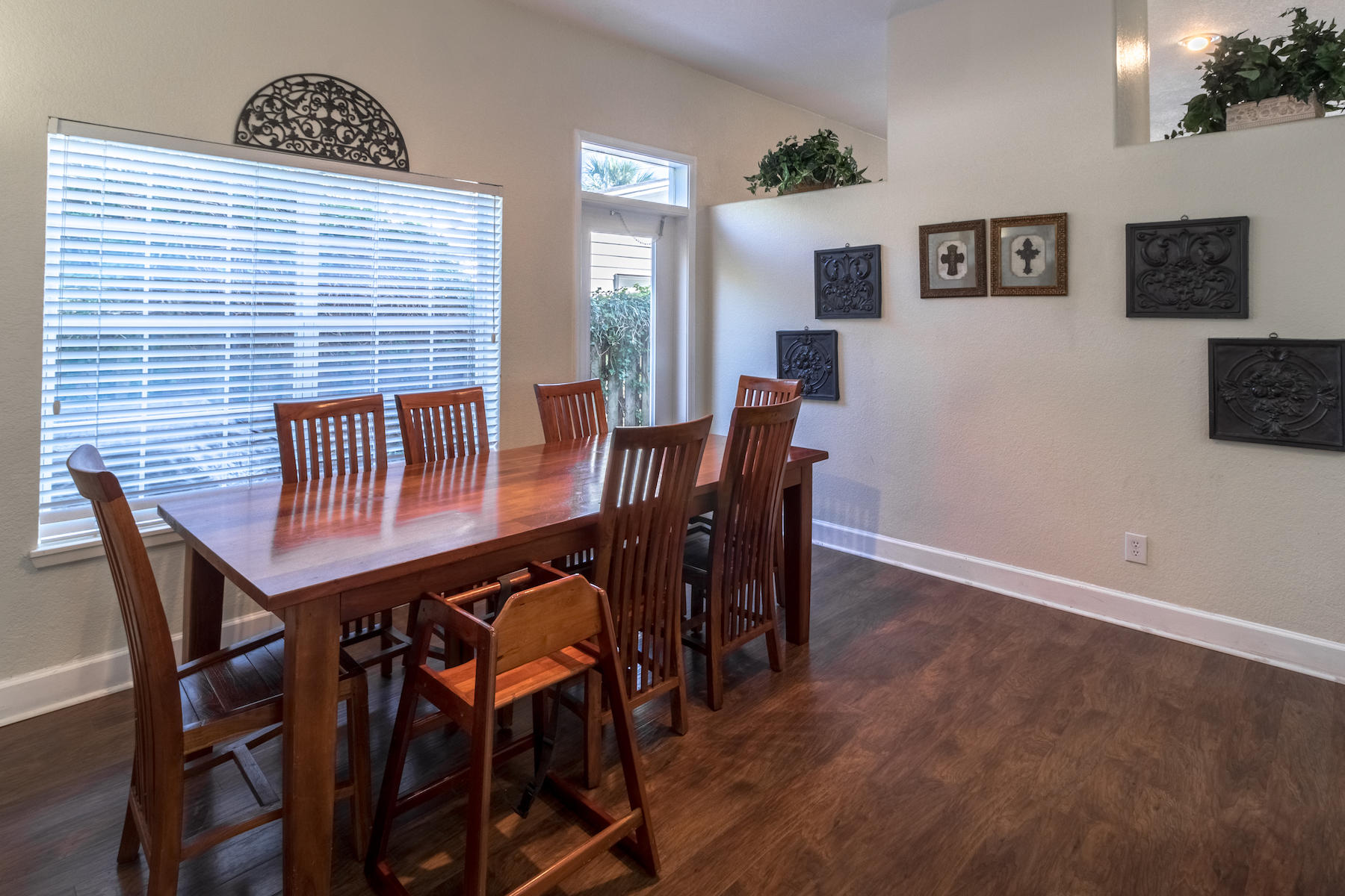 CRYSTAL BEACH - Residential