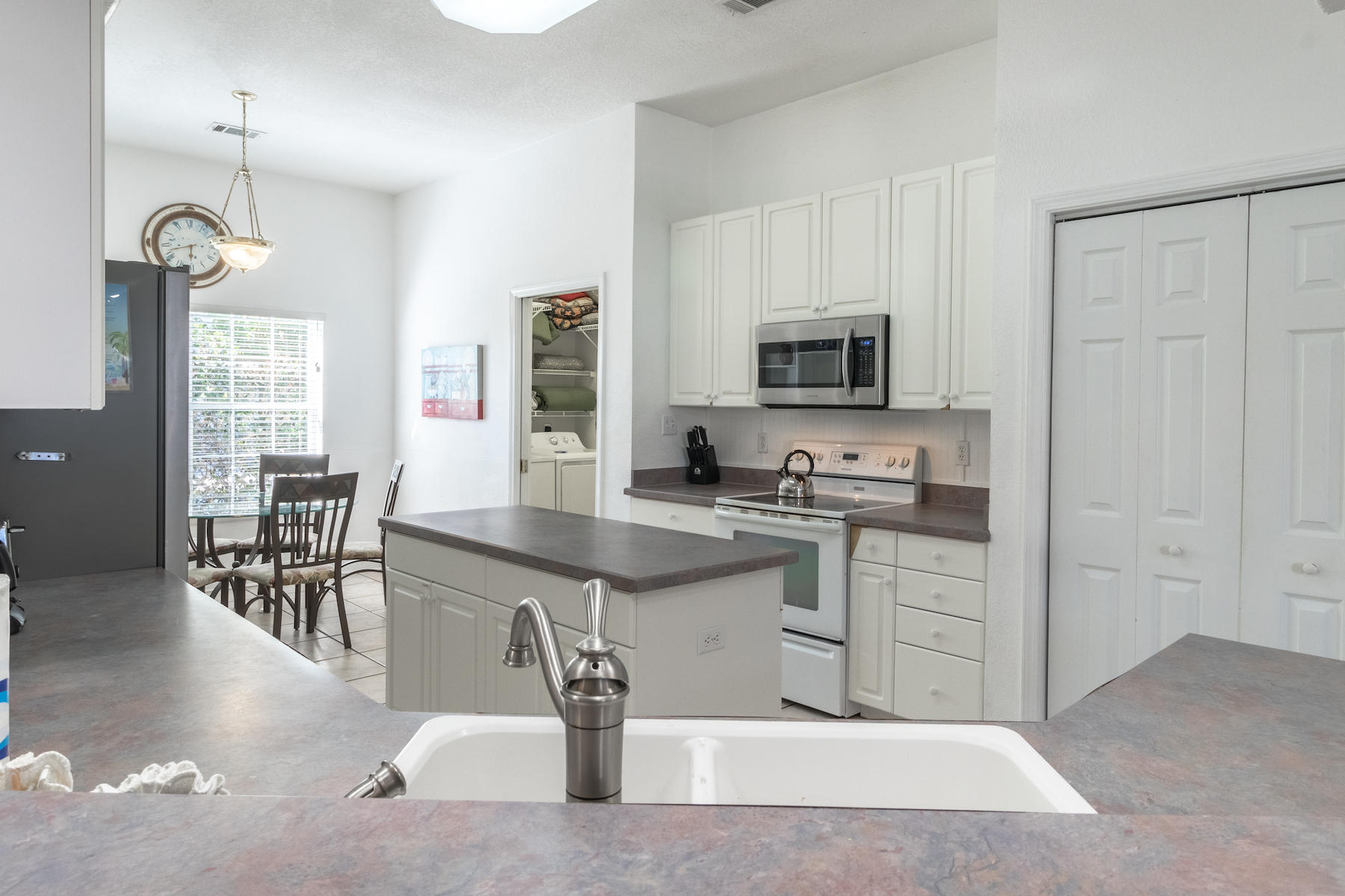 CRYSTAL BEACH - Residential