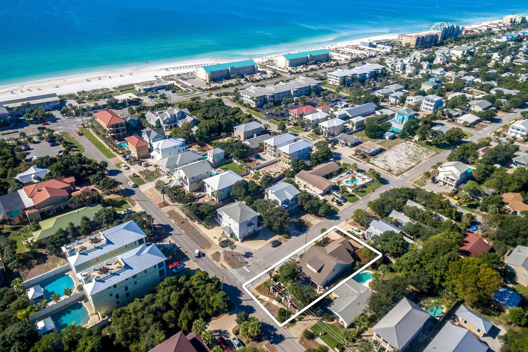 CRYSTAL BEACH - Residential