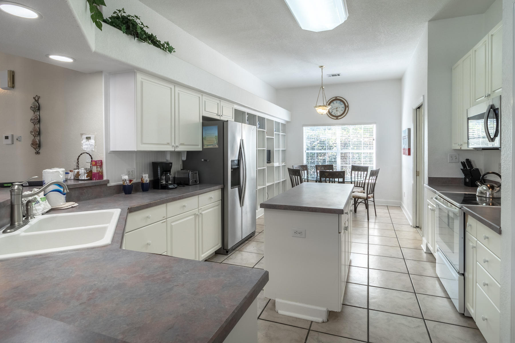 CRYSTAL BEACH - Residential