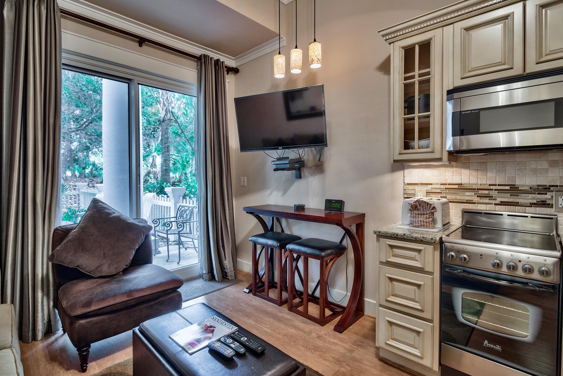 PILOT HOUSE - Residential