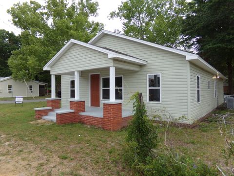 A home in Crestview