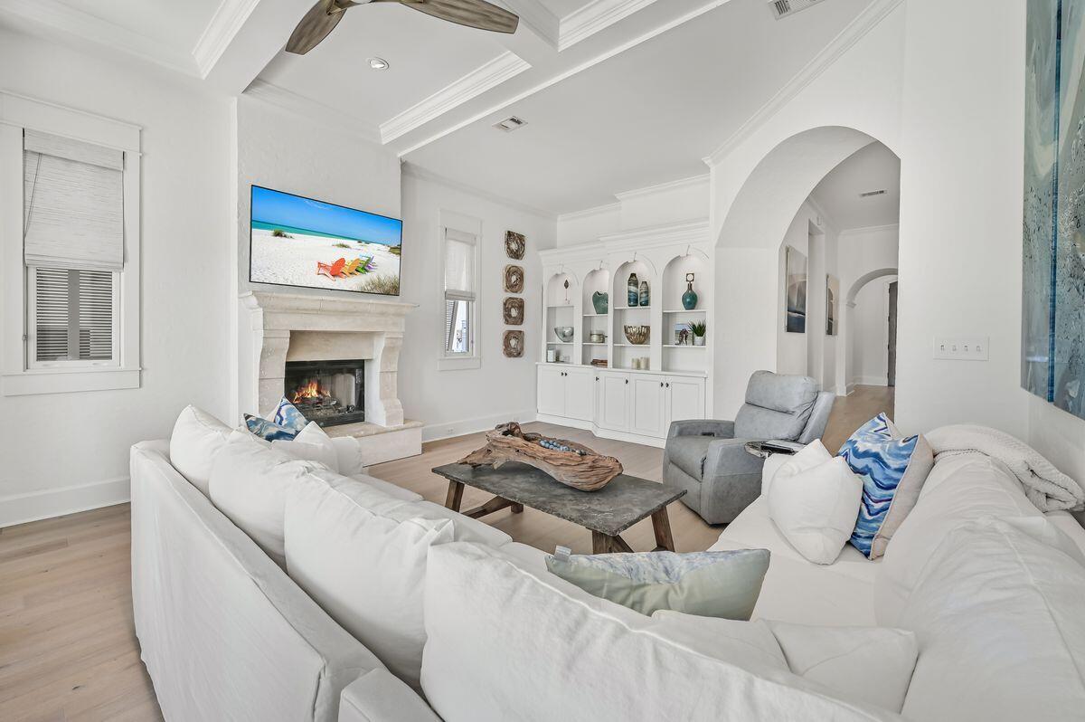 DEL MAR AT SANDESTIN - Residential