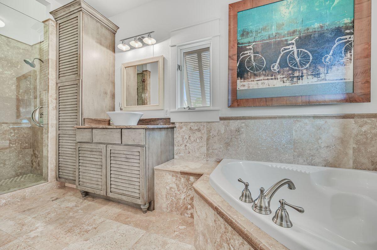 DEL MAR AT SANDESTIN - Residential
