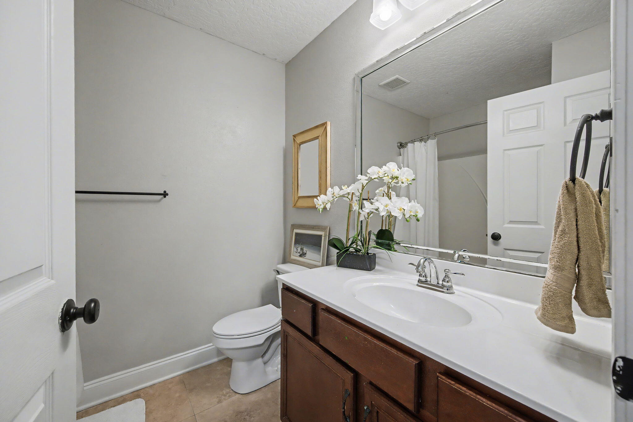 CRESCENT SHORES - Residential