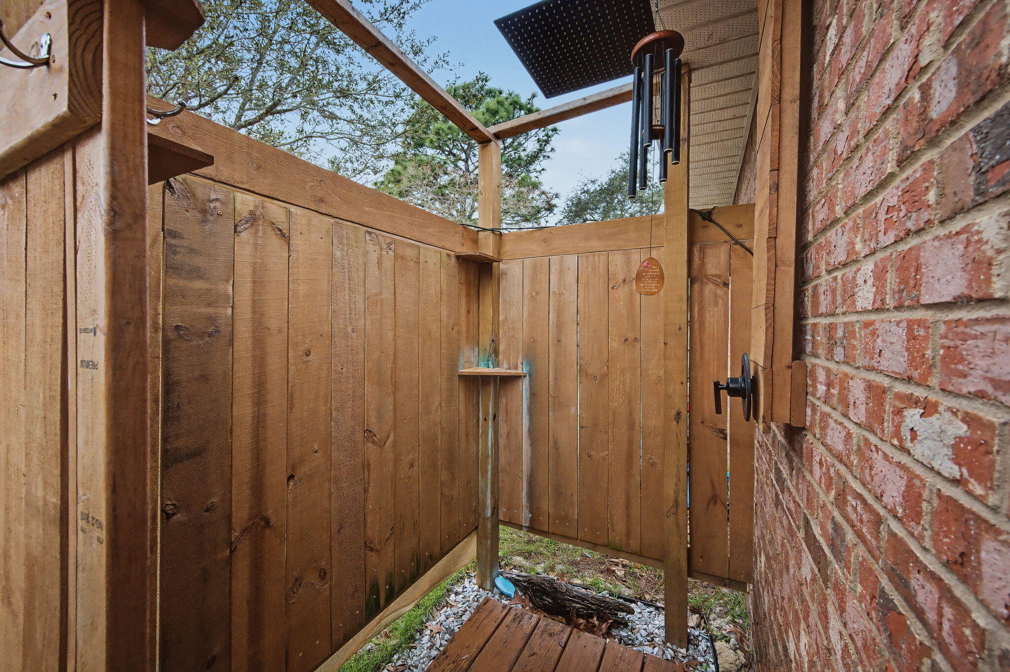 CRESCENT SHORES - Residential