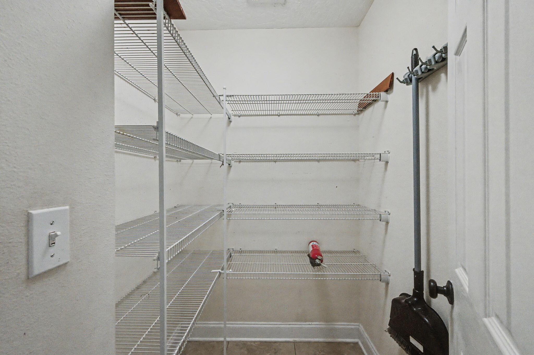 CRESCENT SHORES - Residential