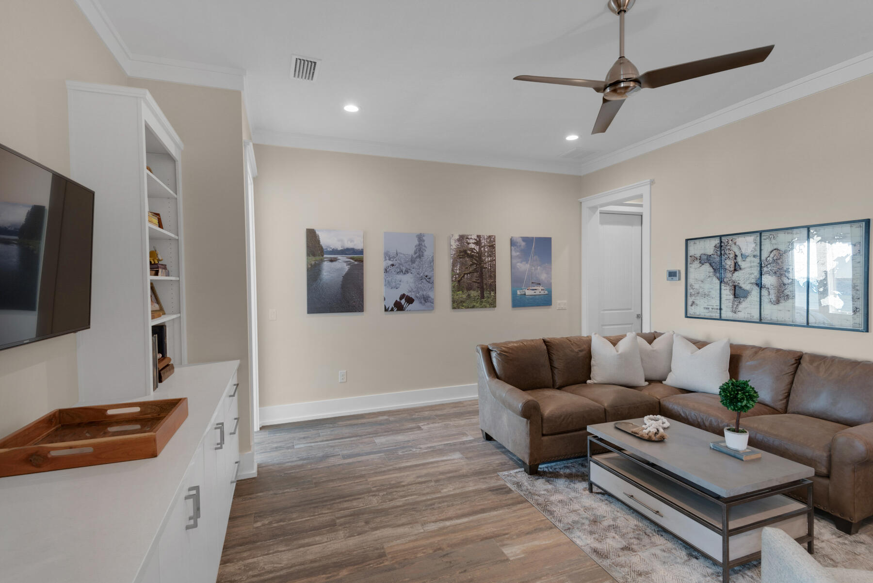 WINDWARD PH 2 BLUEWATER BAY - Residential