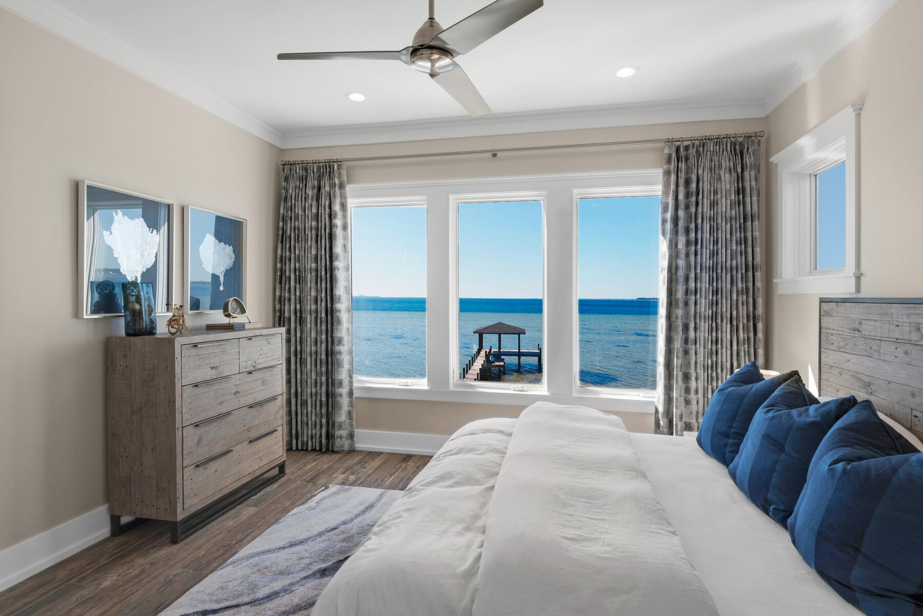 WINDWARD PH 2 BLUEWATER BAY - Residential
