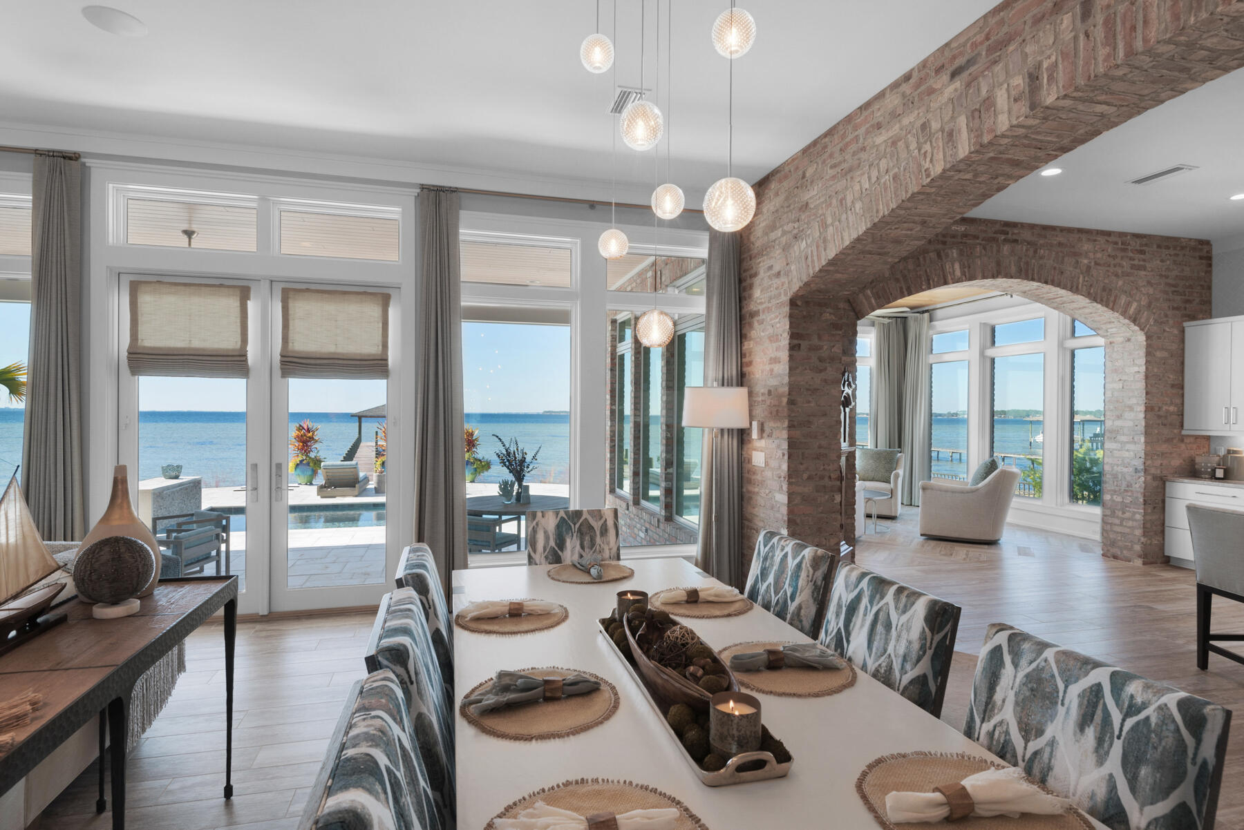 WINDWARD PH 2 BLUEWATER BAY - Residential
