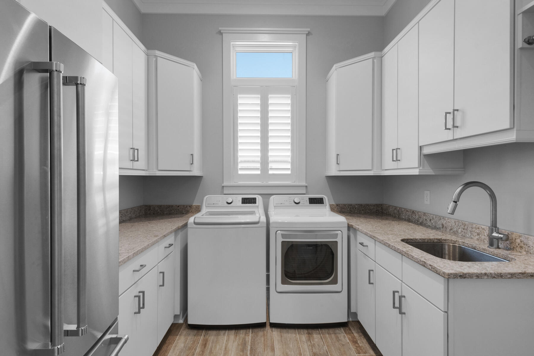 WINDWARD PH 2 BLUEWATER BAY - Residential