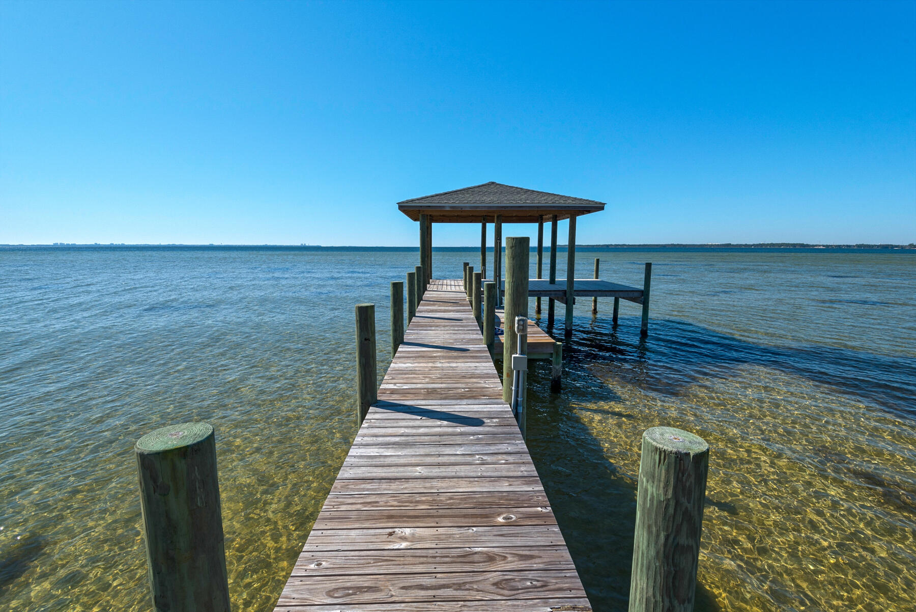 WINDWARD PH 2 BLUEWATER BAY - Residential
