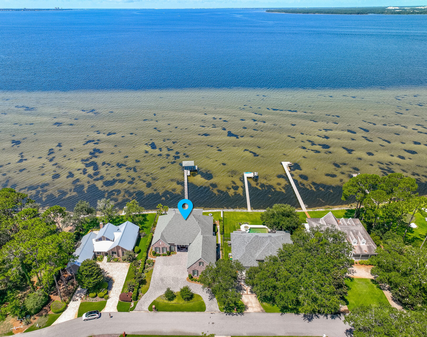 WINDWARD PH 2 BLUEWATER BAY - Residential