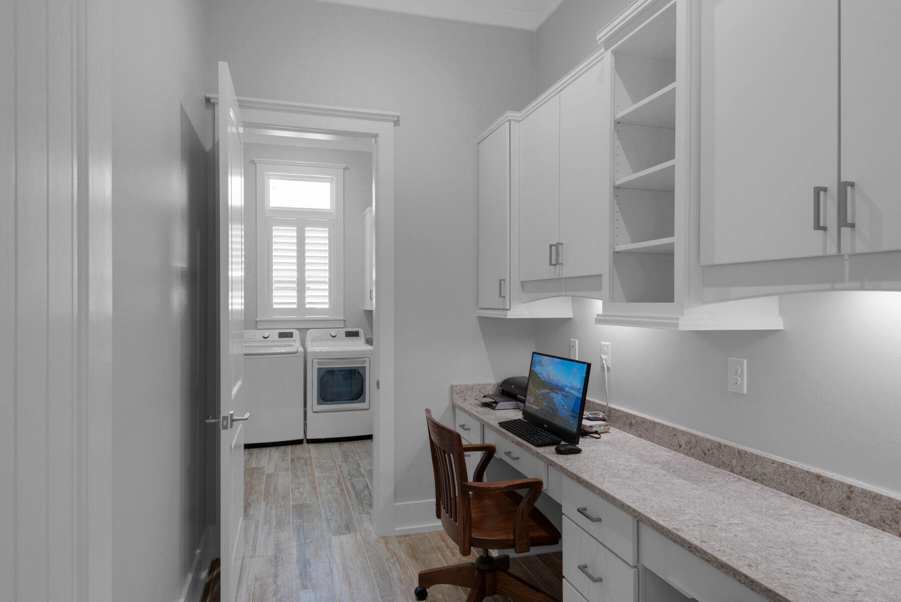 WINDWARD PH 2 BLUEWATER BAY - Residential
