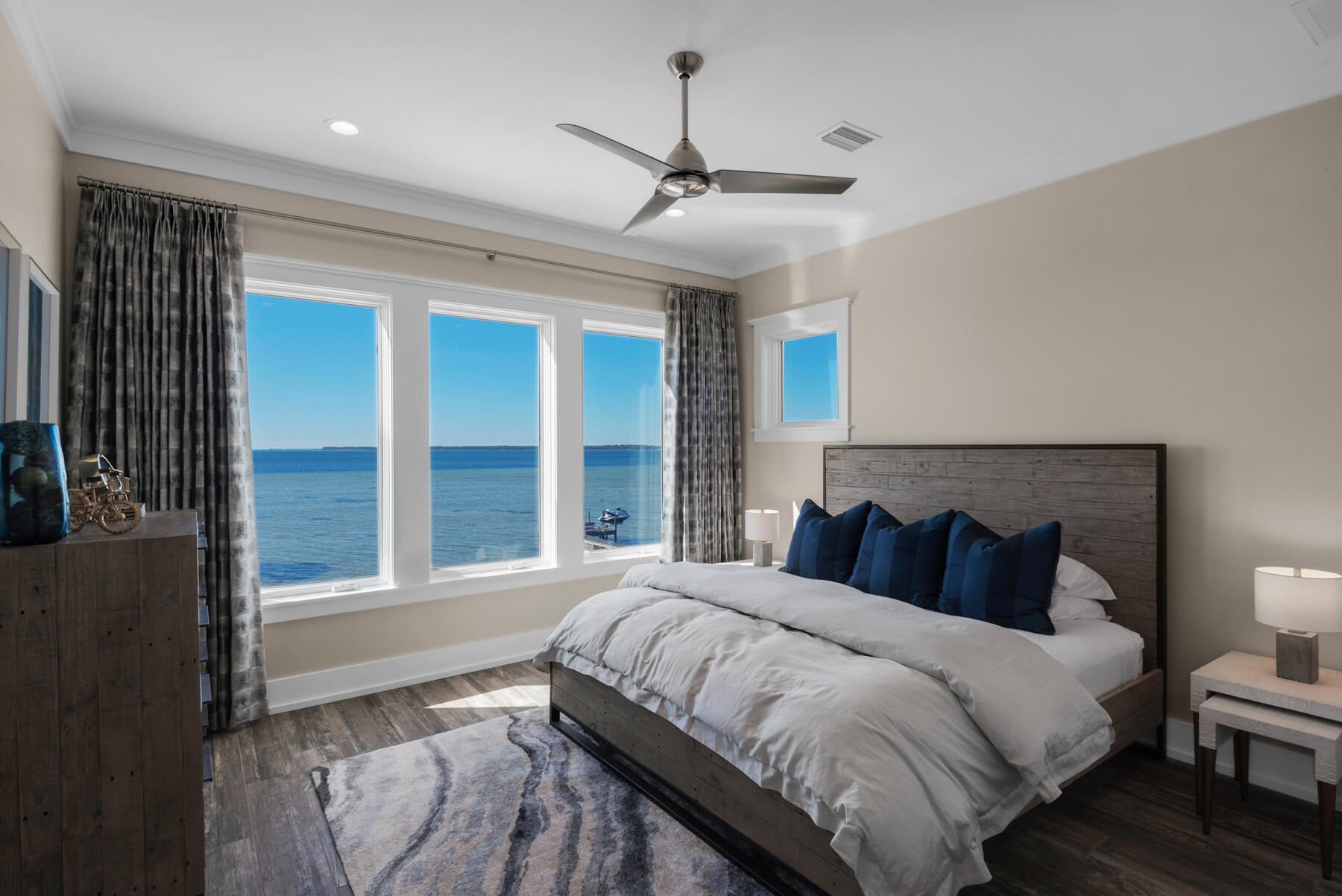 WINDWARD PH 2 BLUEWATER BAY - Residential
