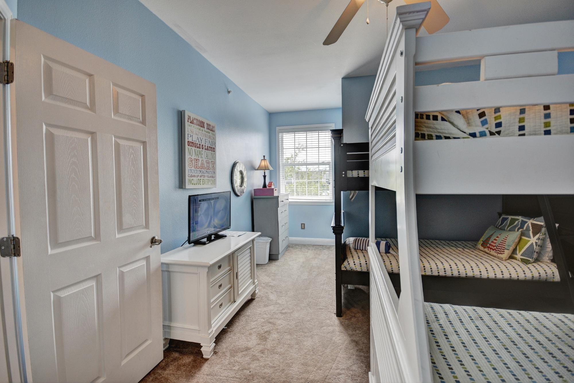 VILLAGE AT BLUE MOUNTAIN BEACH - Residential