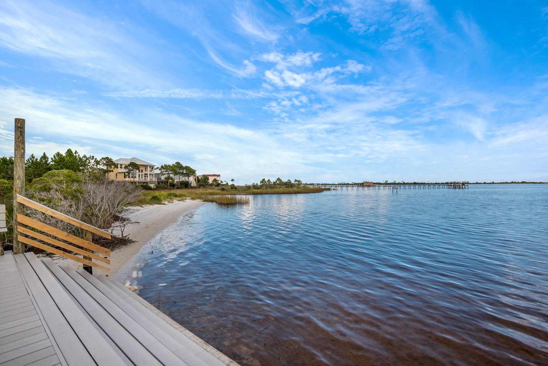 MARSH HARBOR - Residential