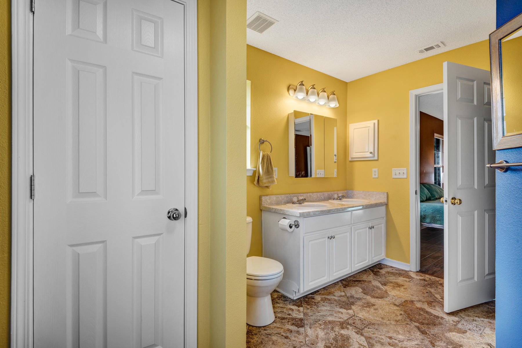 MARSH HARBOR - Residential