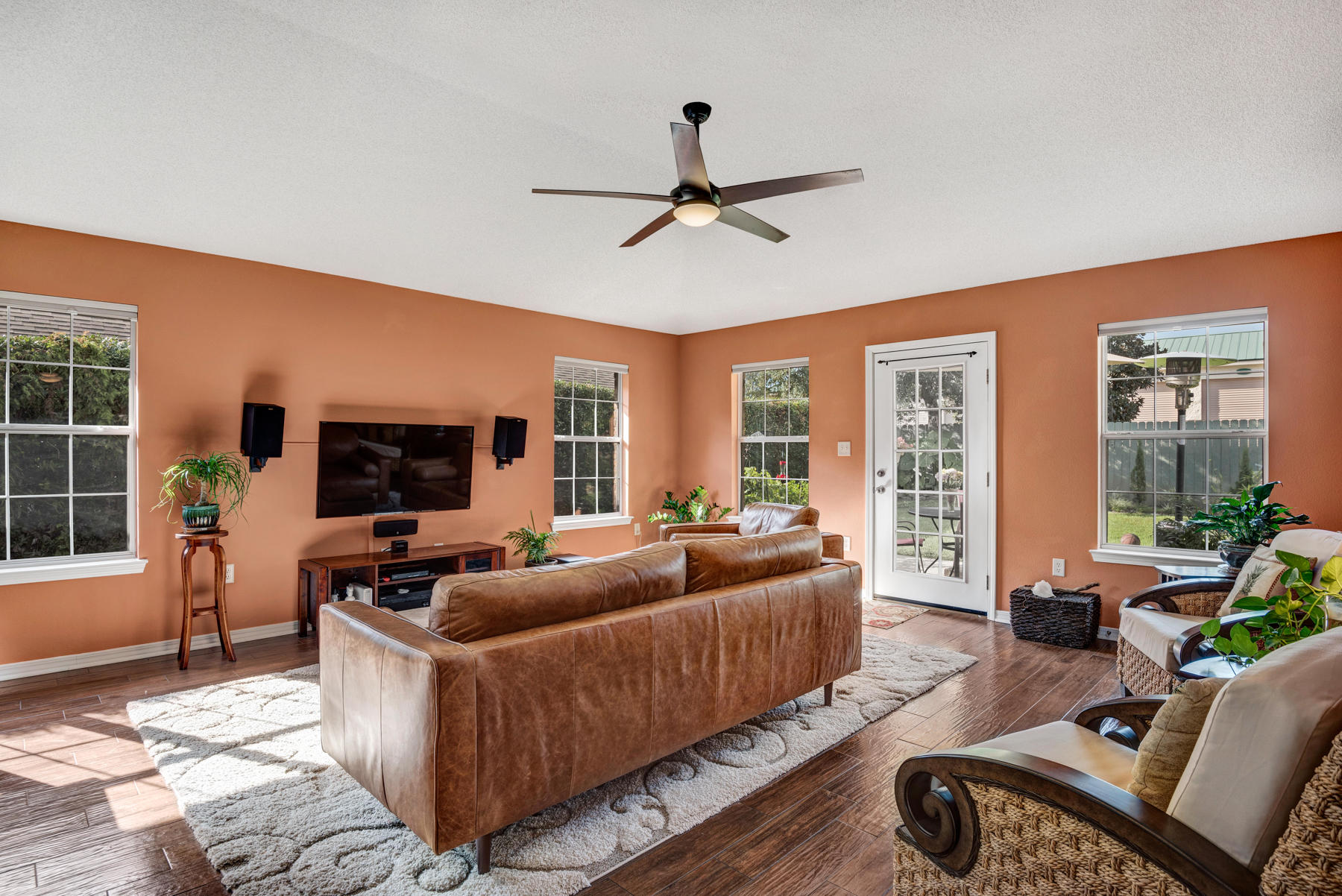 MARSH HARBOR - Residential