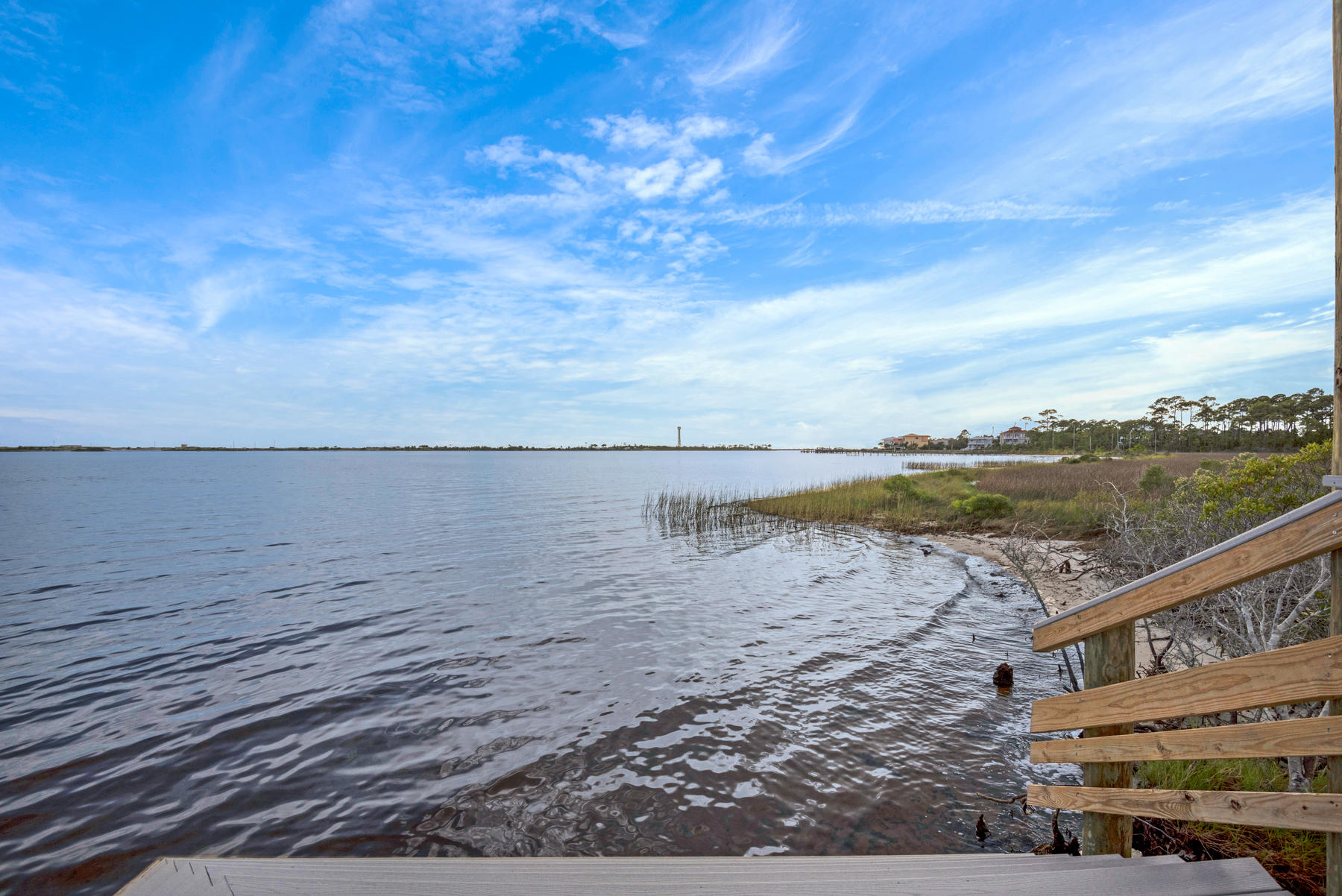 MARSH HARBOR - Residential