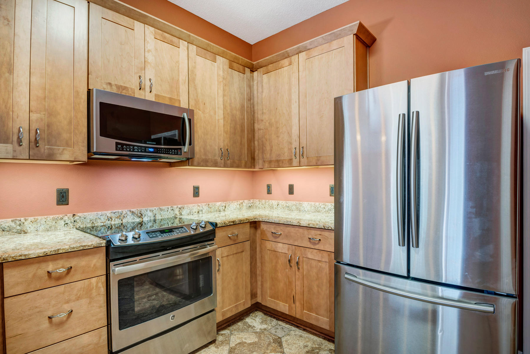 MARSH HARBOR - Residential