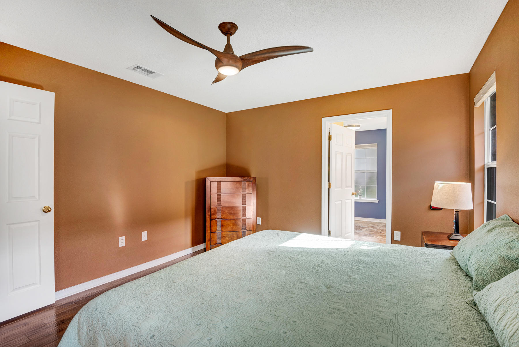 MARSH HARBOR - Residential