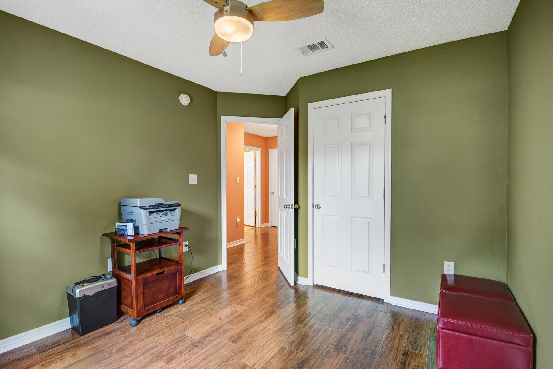 MARSH HARBOR - Residential