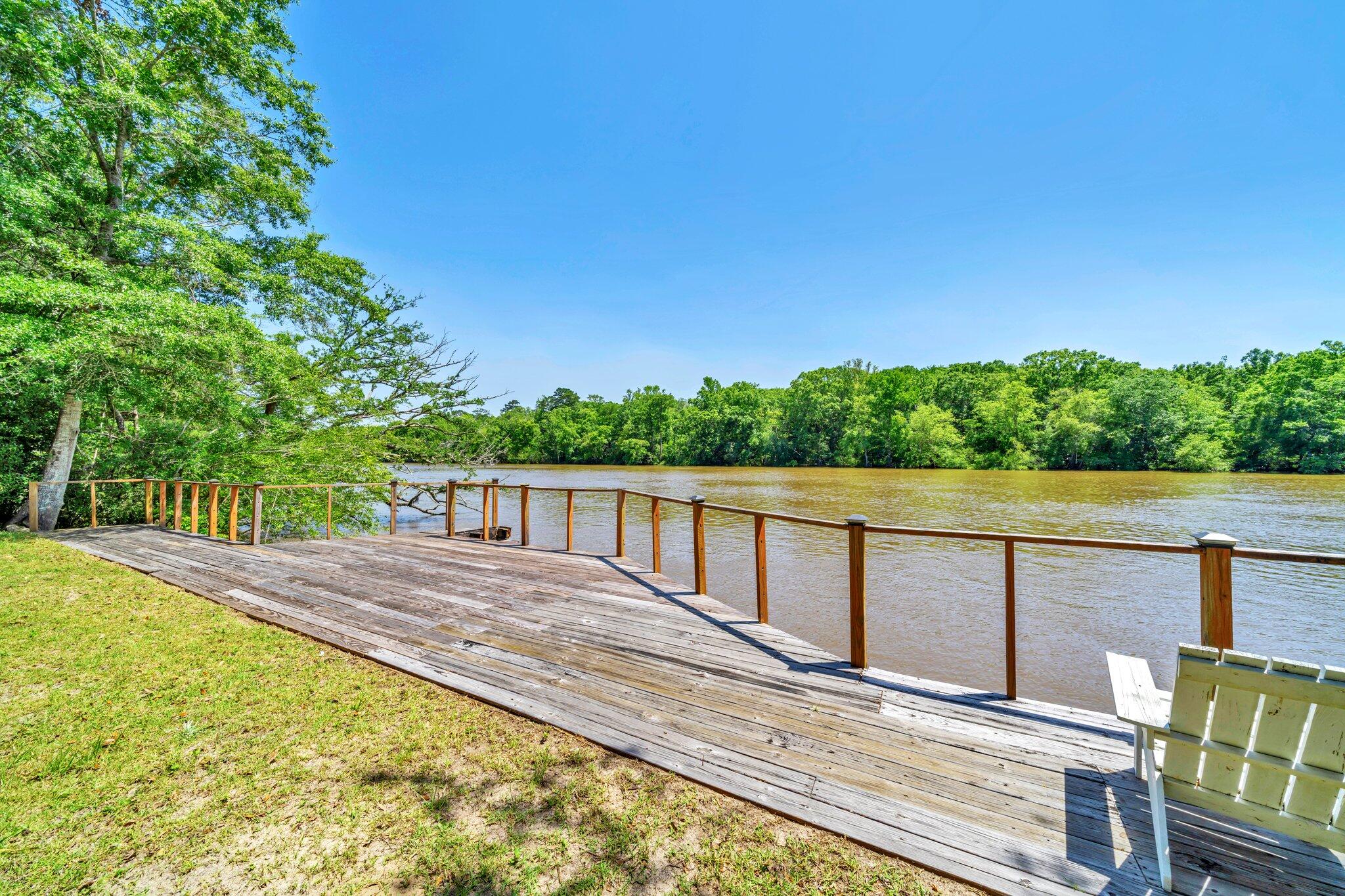 CHOCTAWHATCHEE RIVER ESTATES - Residential