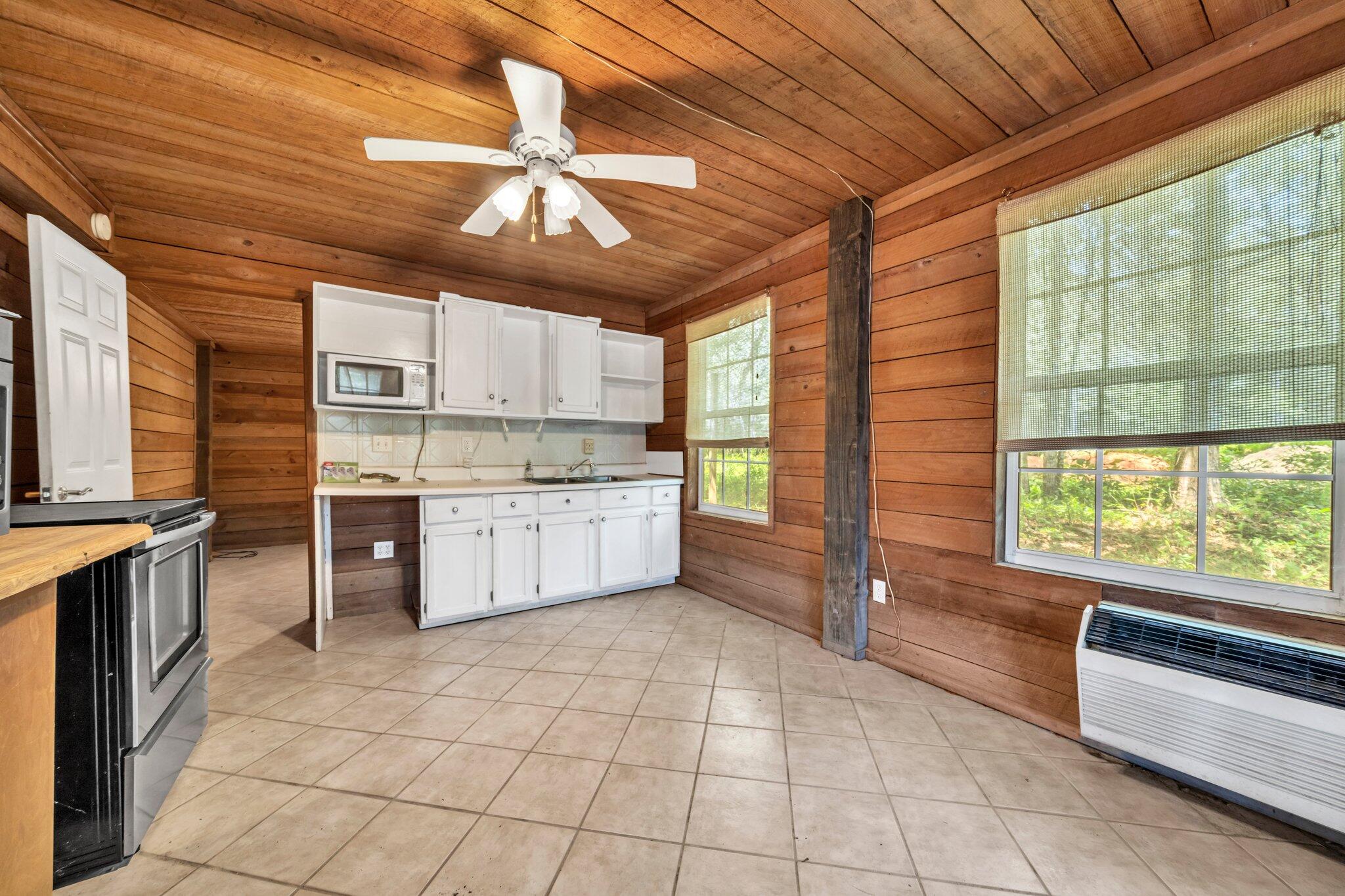 CHOCTAWHATCHEE RIVER ESTATES - Residential