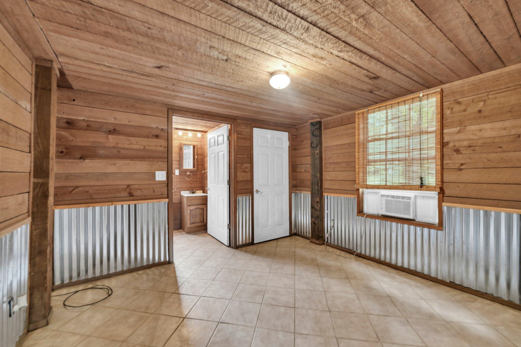 CHOCTAWHATCHEE RIVER ESTATES - Residential