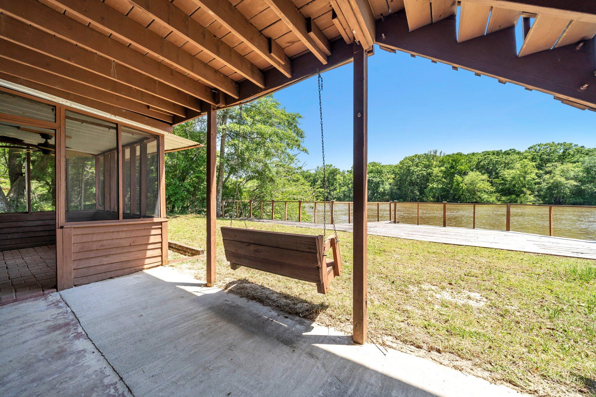 CHOCTAWHATCHEE RIVER ESTATES - Residential