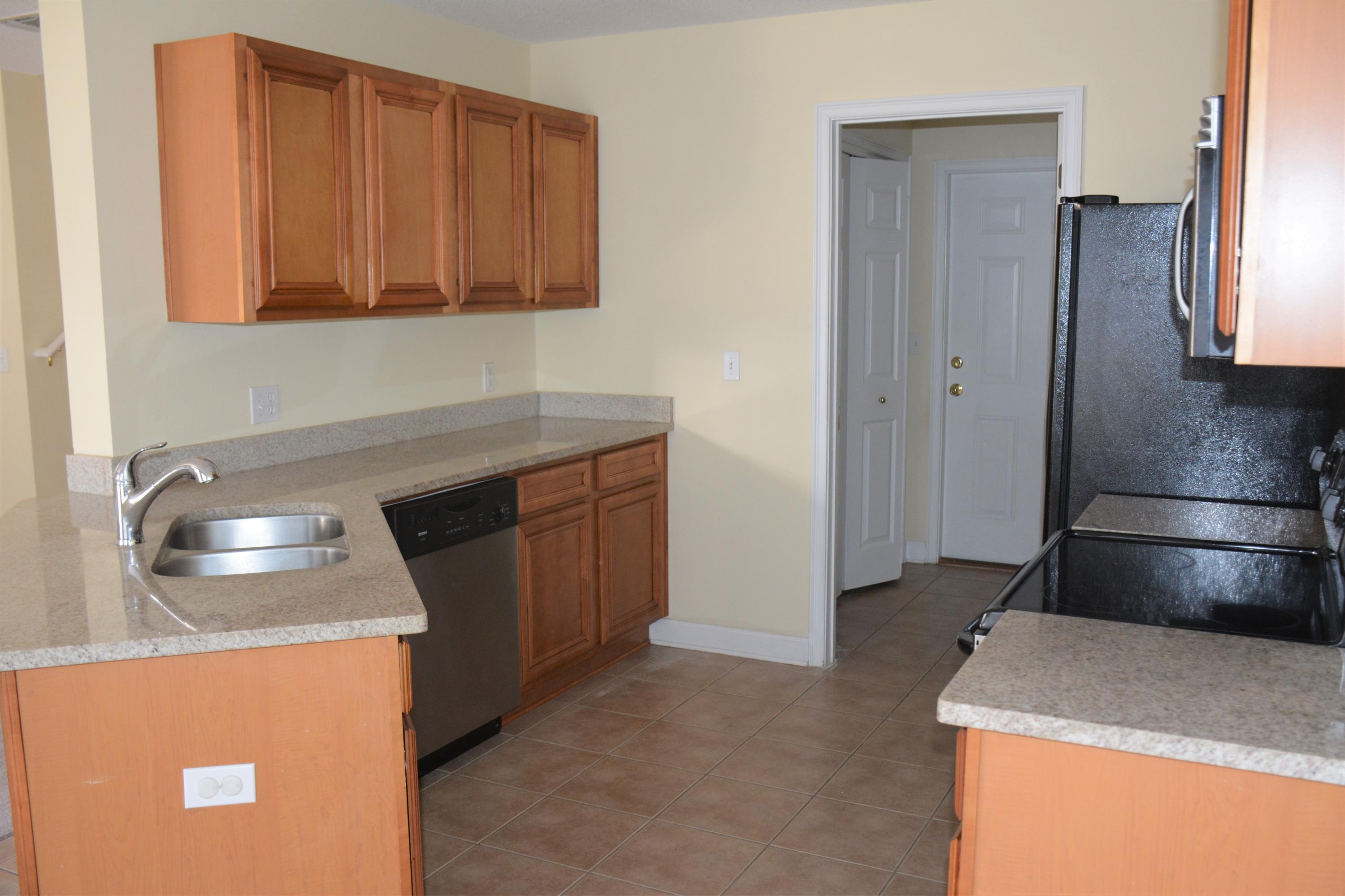 SUMMERWOOD S/D - Residential