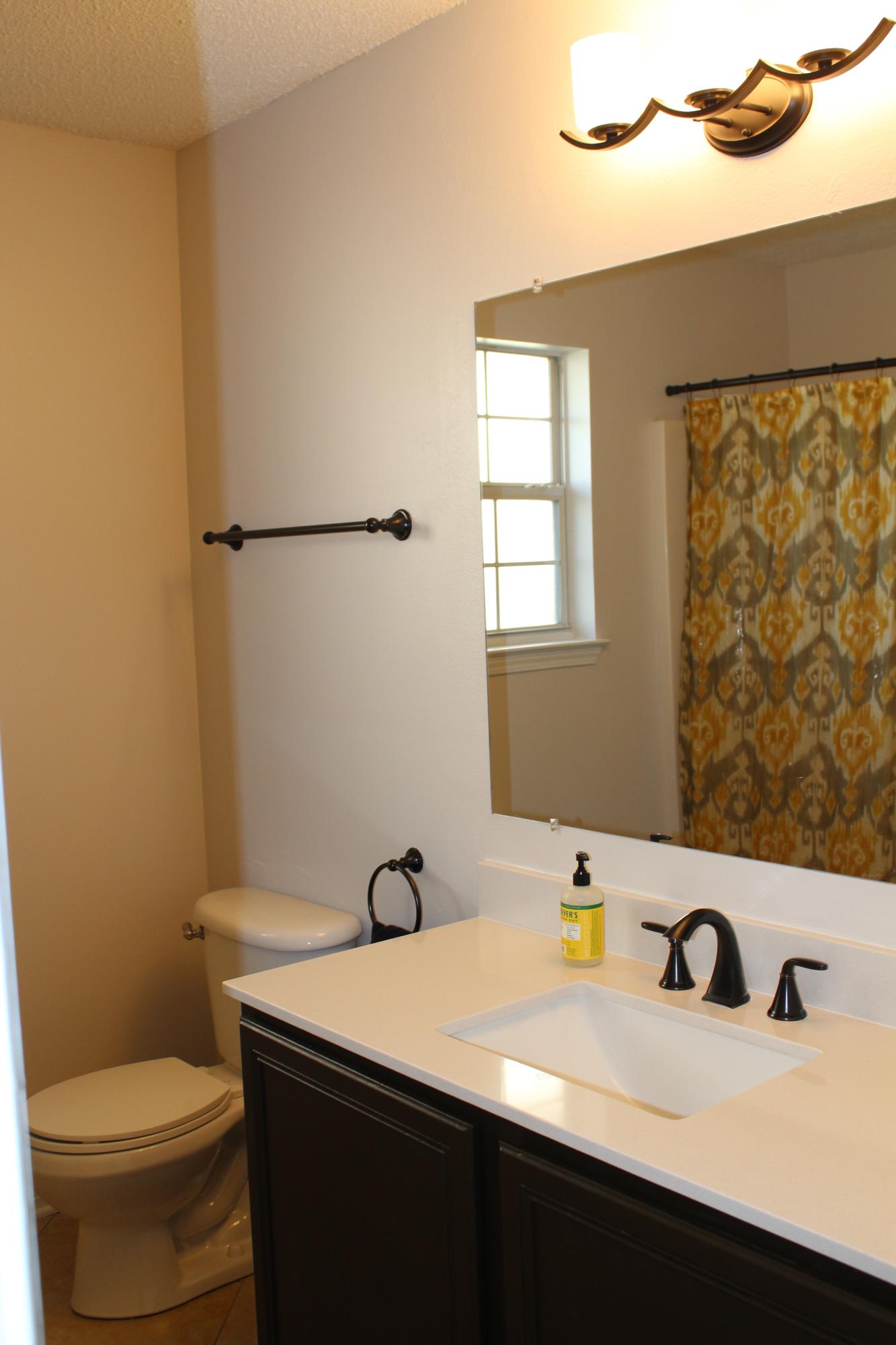 EMERALD LAKES PH 3 - Residential