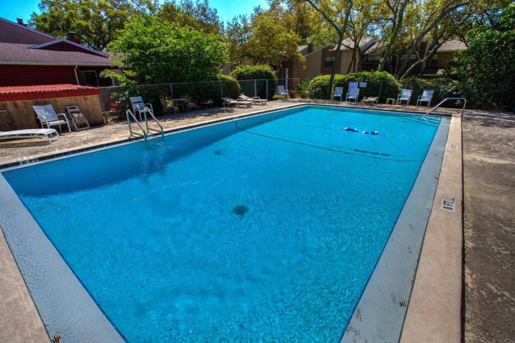 GREEN ARBOR T/H - Residential