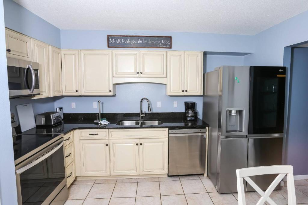 GREEN ARBOR T/H - Residential