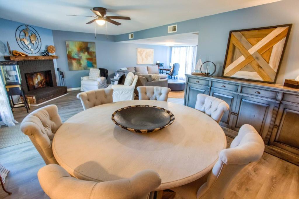 GREEN ARBOR T/H - Residential