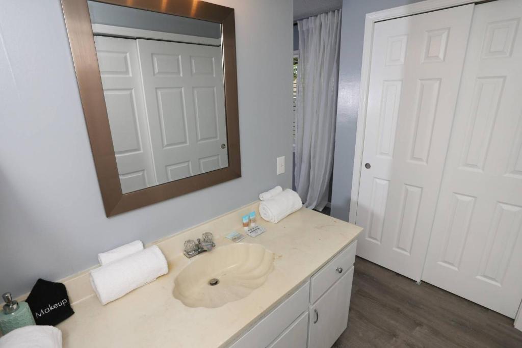 GREEN ARBOR T/H - Residential