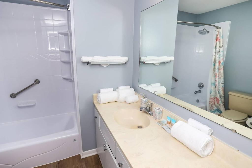 GREEN ARBOR T/H - Residential