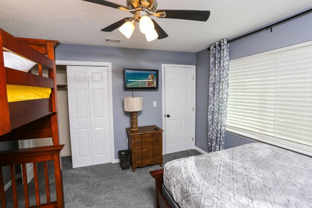 GREEN ARBOR T/H - Residential