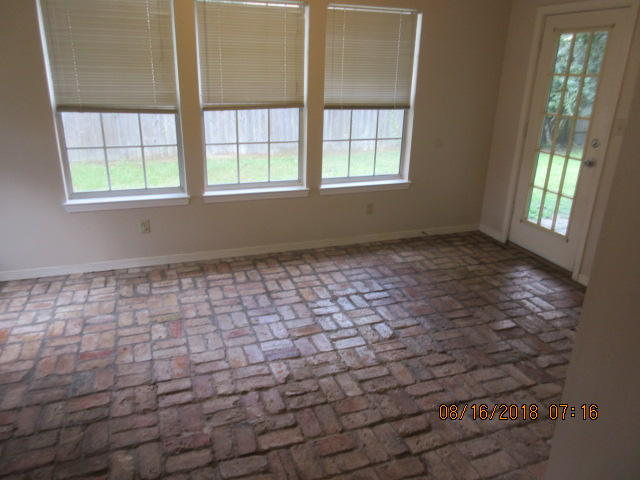 BRITTANY WOODS S/D  Lot 17 Blk B - Residential