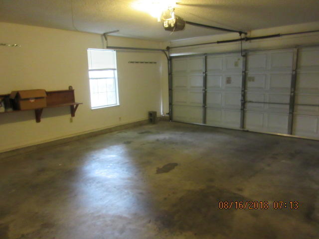 BRITTANY WOODS S/D  Lot 17 Blk B - Residential