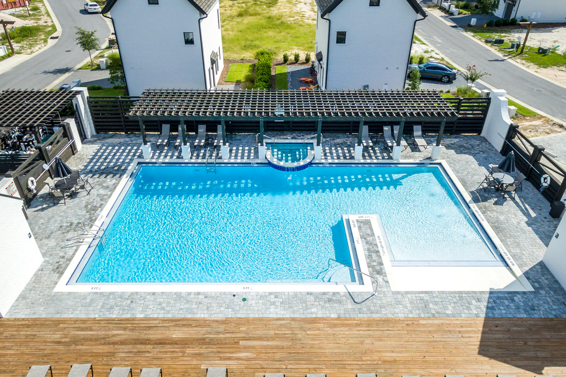 Ridgewalk - Residential