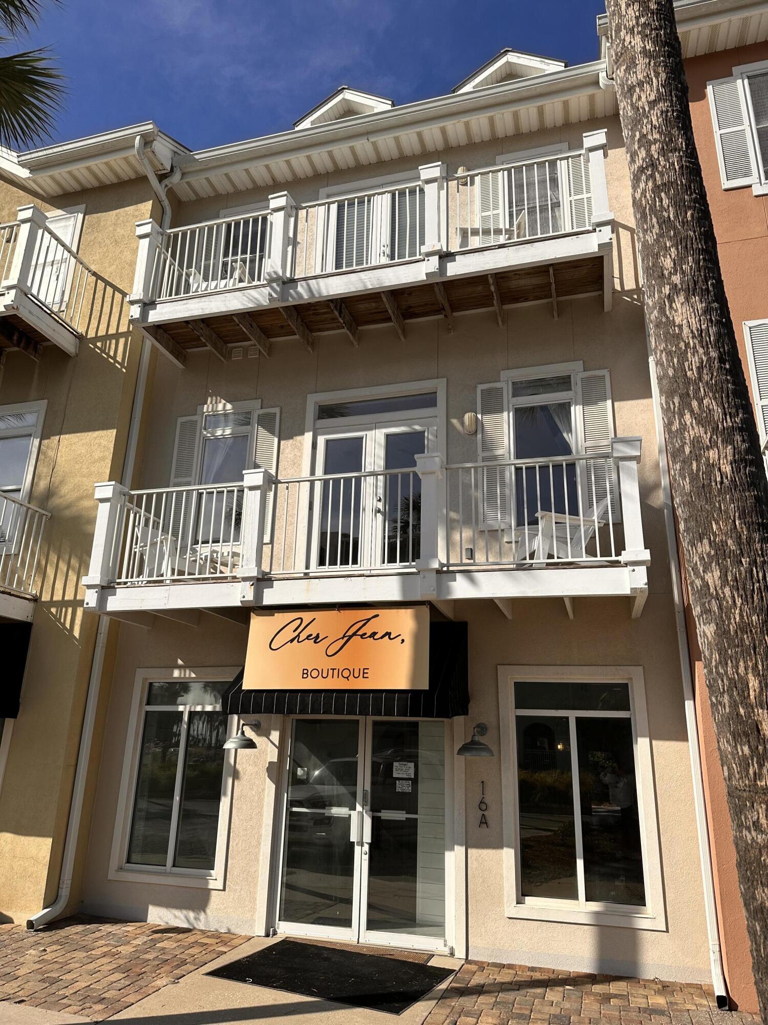 Gulf Place Courtyard - Residential Lease