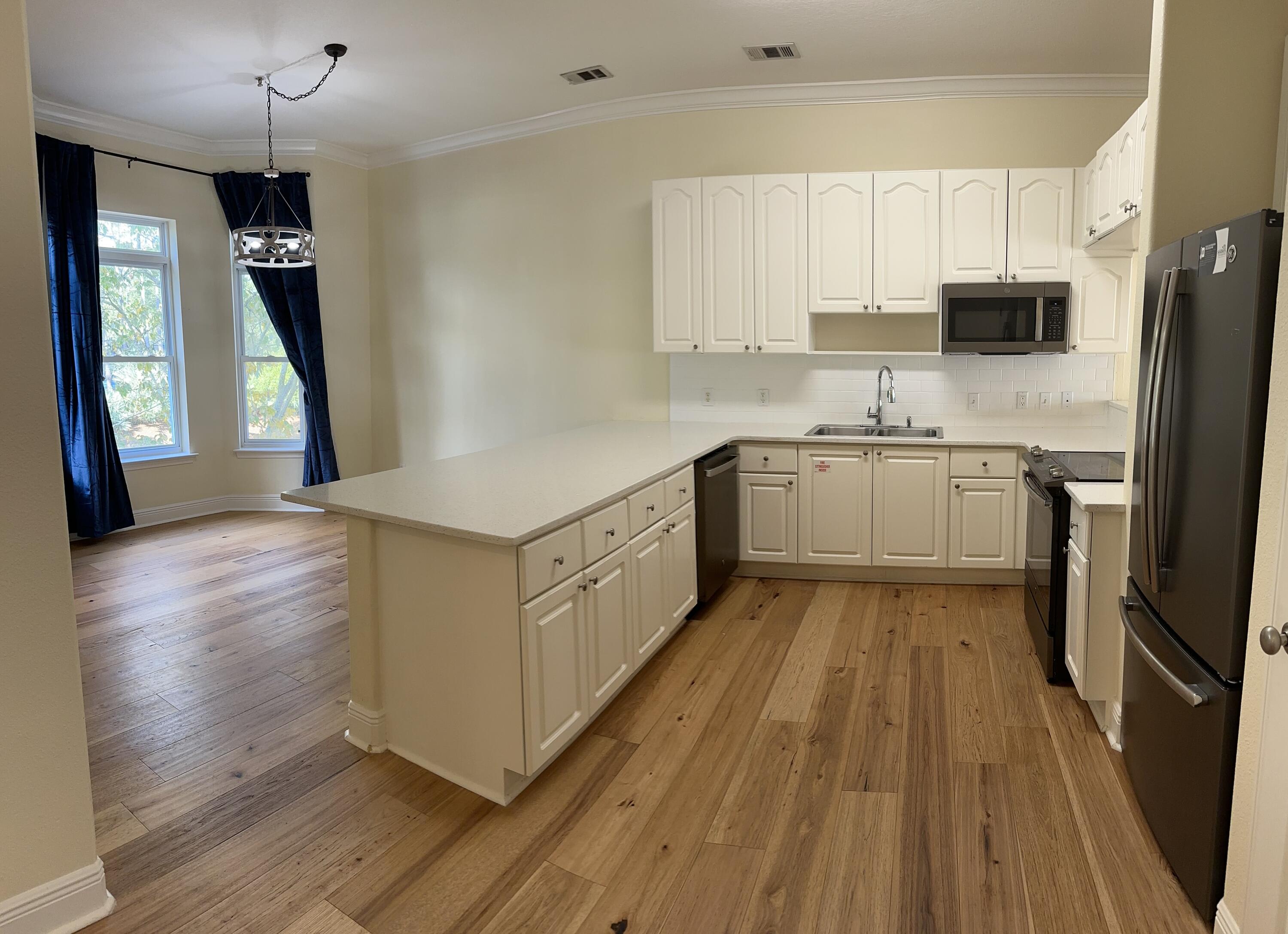 Gulf Place Courtyard - Residential Lease