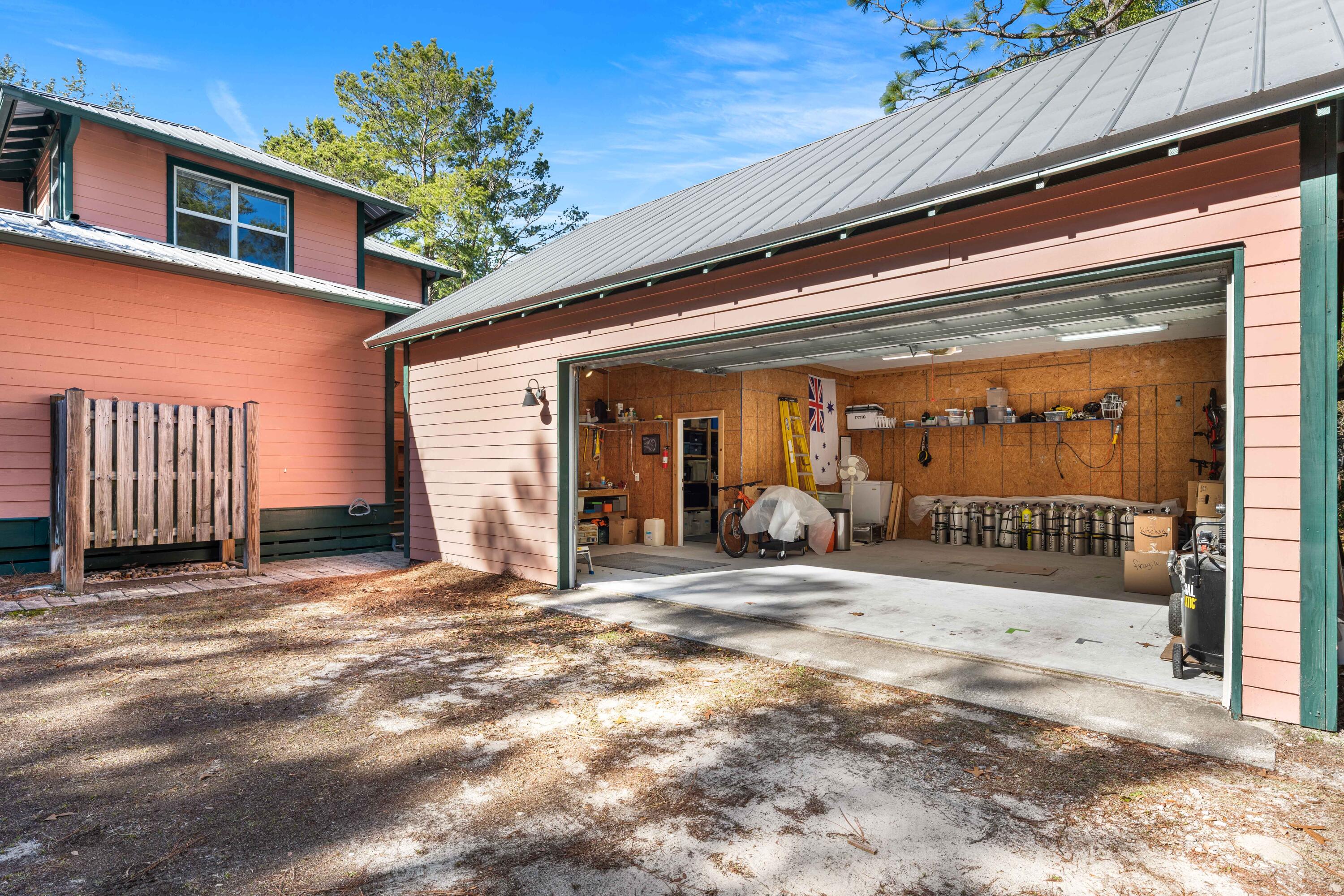 DAUGHETTES AMENDED - Residential